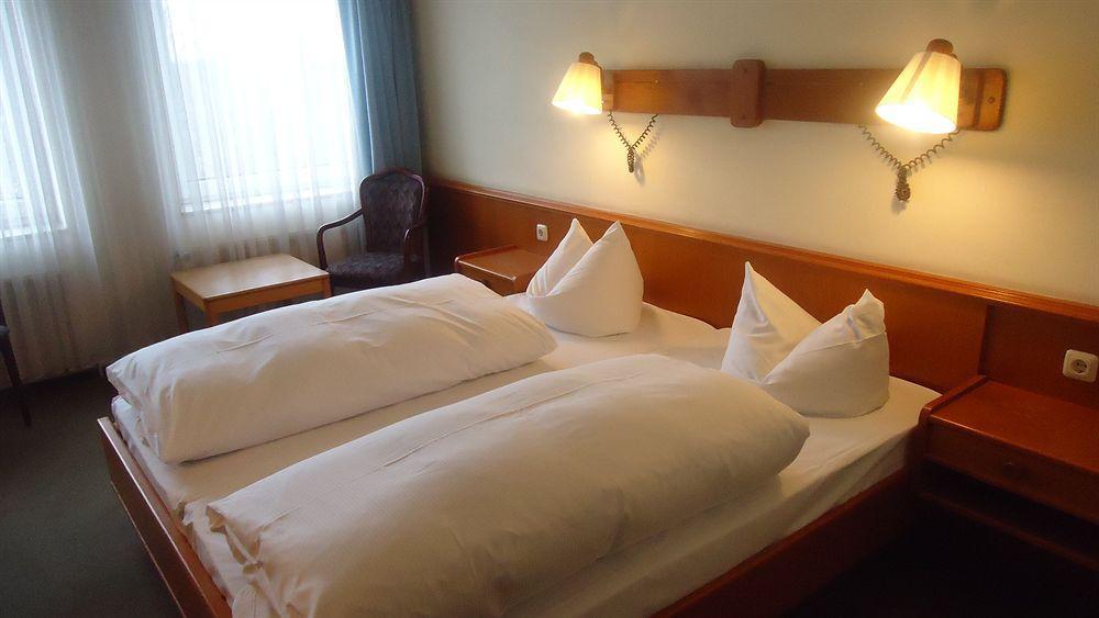 Hotel Rahlstedter Hof Hamburg-Harburg Exteriör bild