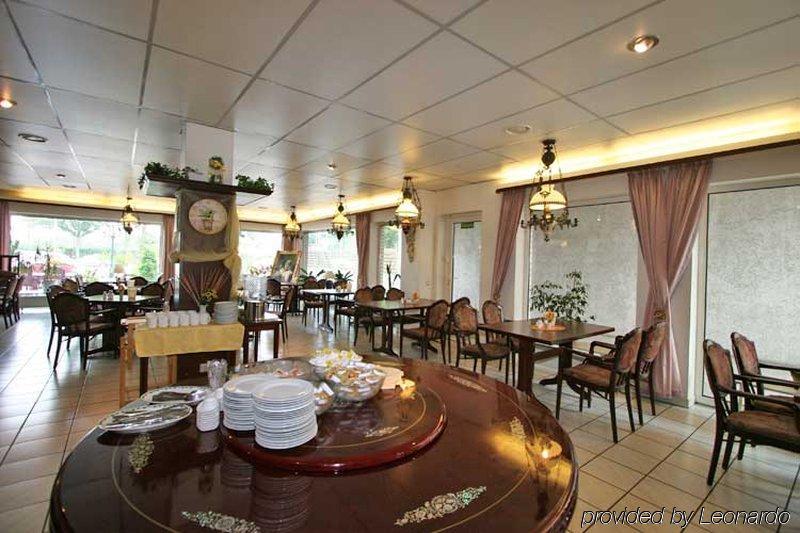 Hotel Rahlstedter Hof Hamburg-Harburg Exteriör bild