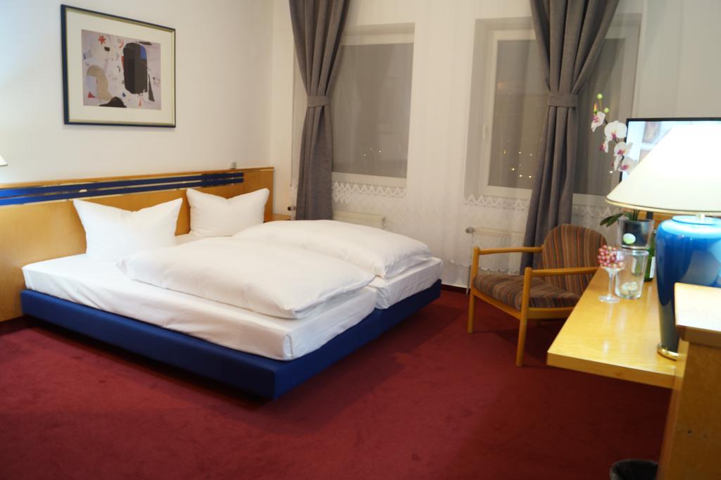 Hotel Rahlstedter Hof Hamburg-Harburg Exteriör bild