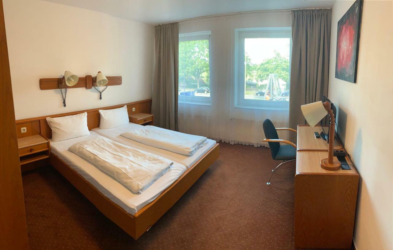 Hotel Rahlstedter Hof Hamburg-Harburg Exteriör bild